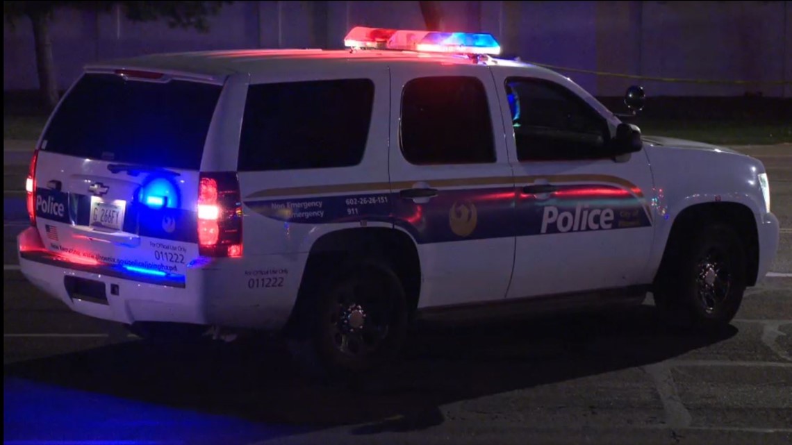 Polisi Phoenix menyita shabu, fentanil, AR-15 yang dicuri dalam satu panggilan