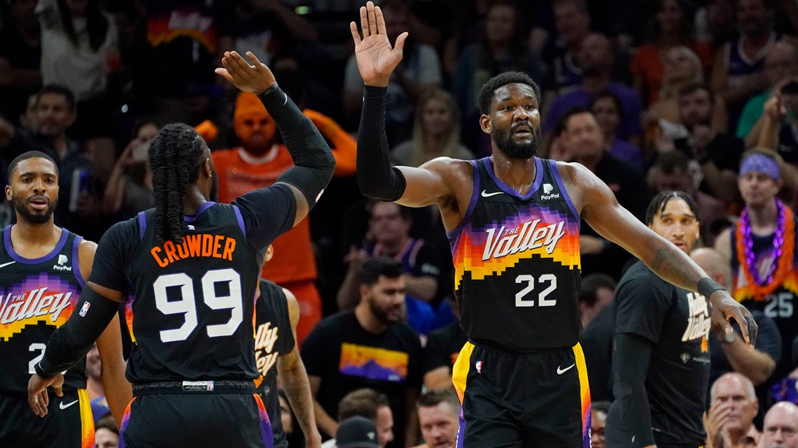 Playoff NBA: Cara menonton pertandingan Suns-Mavericks