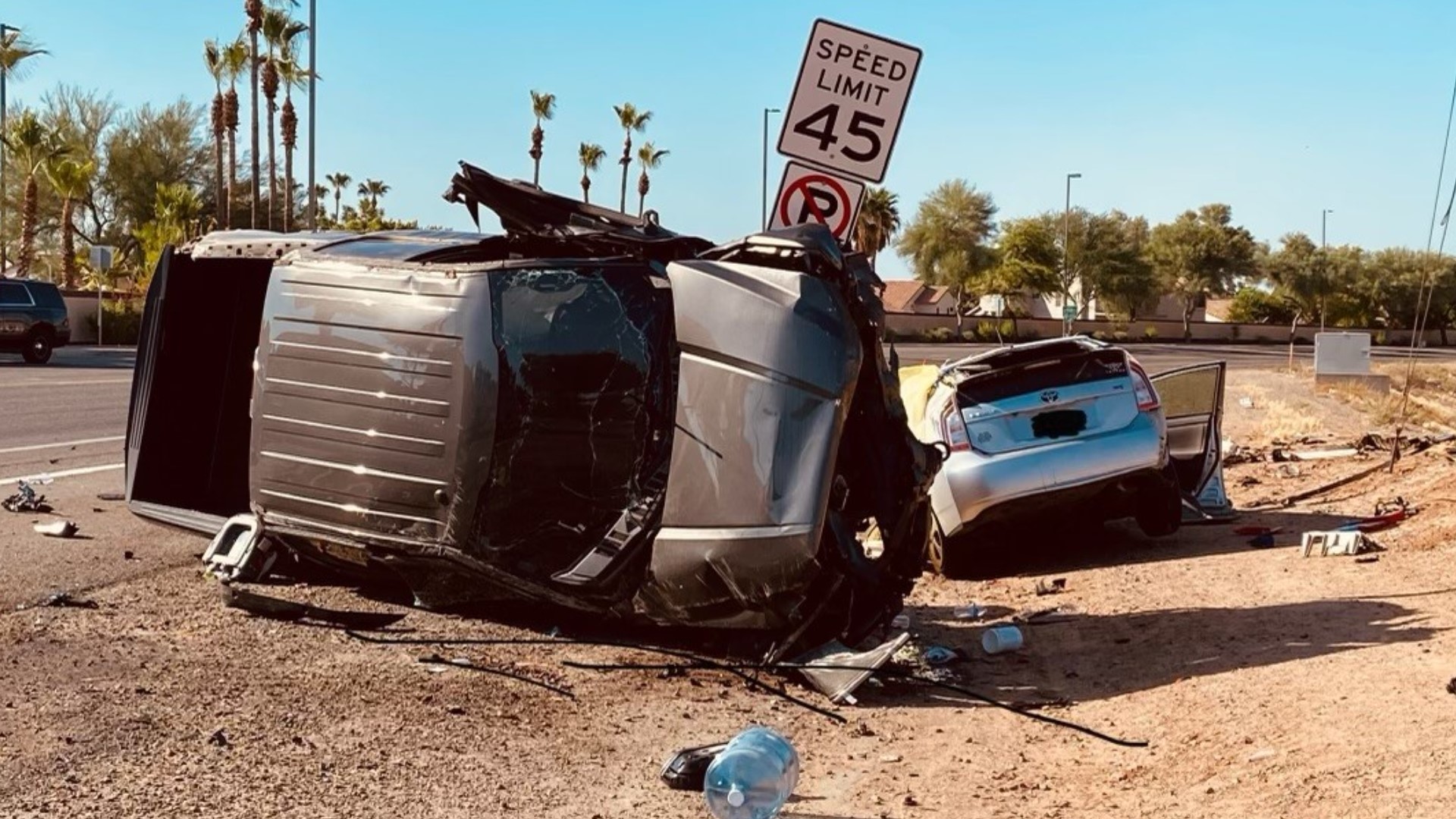 1 dead after headon crash in Mesa