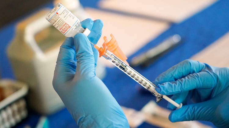 Panel de expertos en Estados Unidos aprueba añadir vacuna de COVID-19 a lista oficial