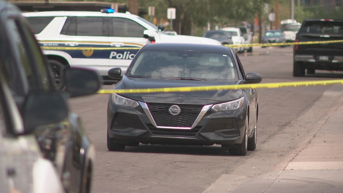 Shooting in south Phoenix leaves 1 dead | 12news.com