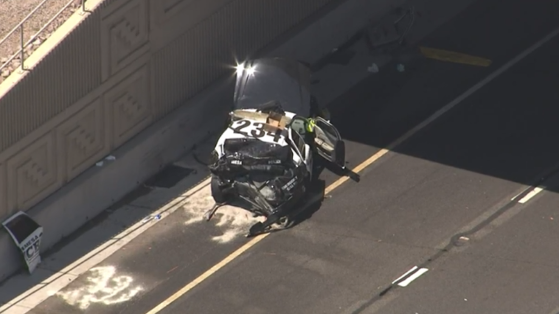 Mesa PD officer in critical condition after severe crash on U.S. 60 ...