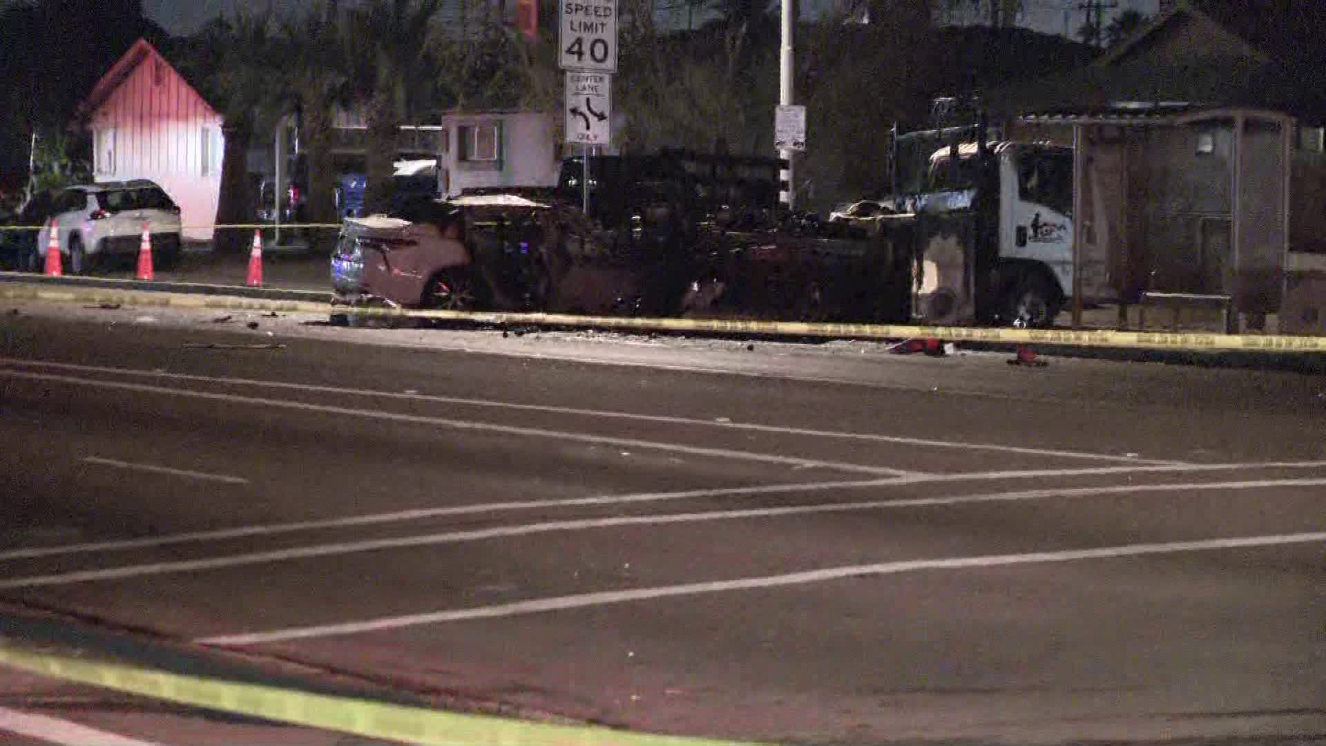 Man seriously hurt after crashing into service truck in Glendale ...