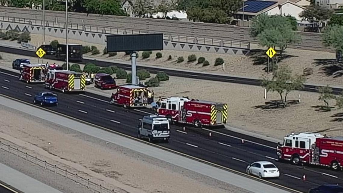 DPS: Several people taken to hospital after Loop 303 crash