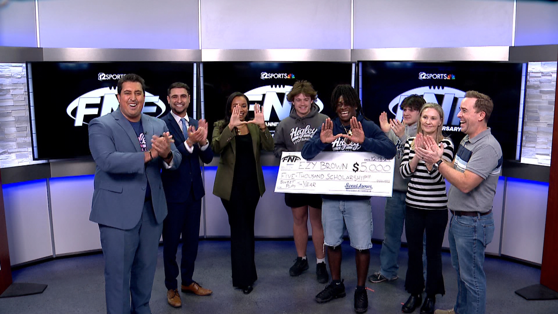 After more than 1.1 million votes and Ezy Brown's Week 10 interception was voted as the winner! Brown received a $5k scholarship from Sweet James Accident Attorneys!