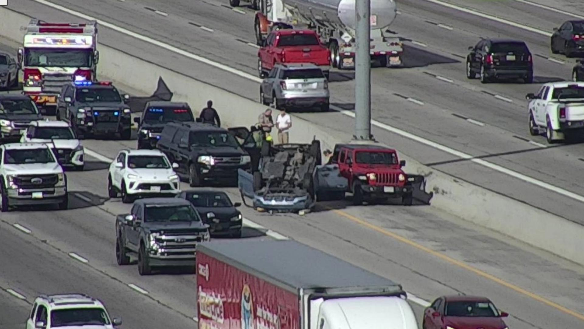 Rollover crash reported on Interstate 10 in West Valley | 12news.com