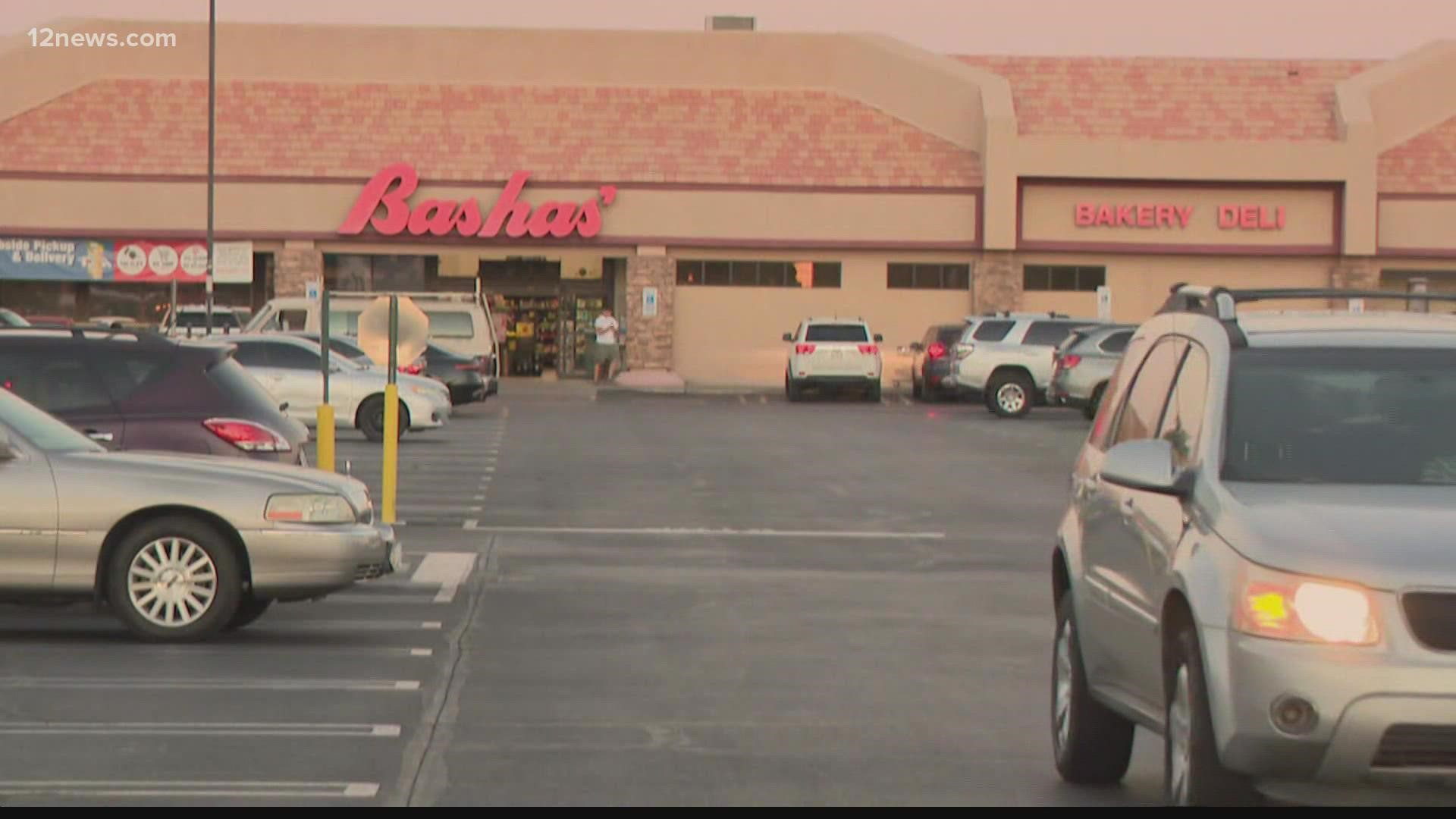 Bashas' family grocery stores announced on Friday that the company has signed a definitive agreement to be acquired by Raley's Holding Company.