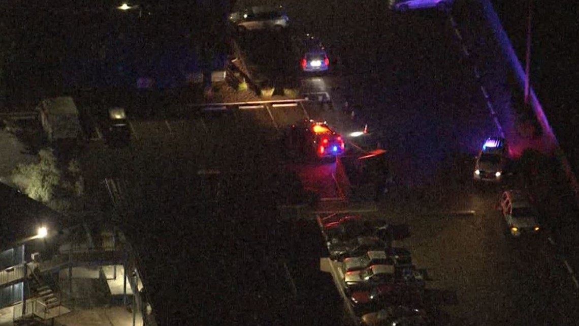 Police investigating shooting in Glendale