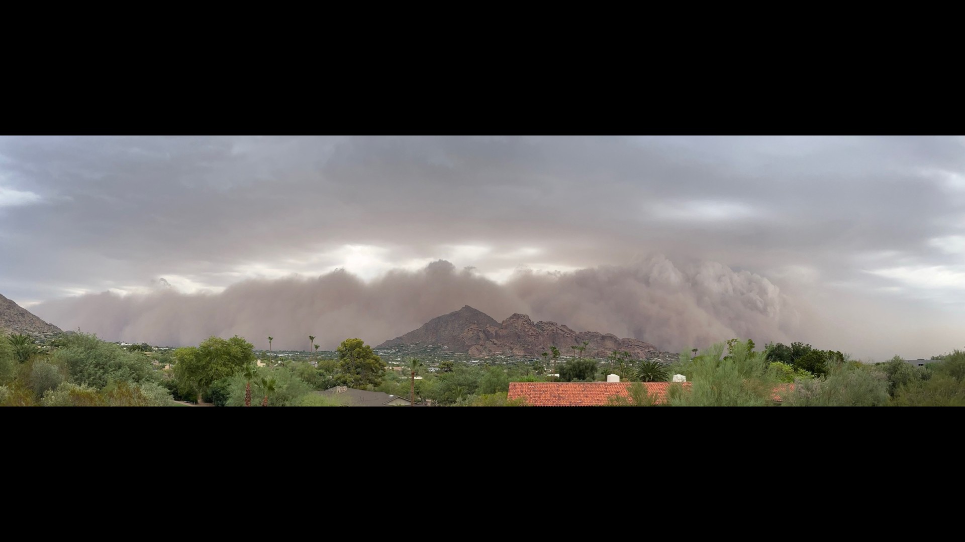 PHOTOS: Massive dust storm moves through Valley | 12news.com