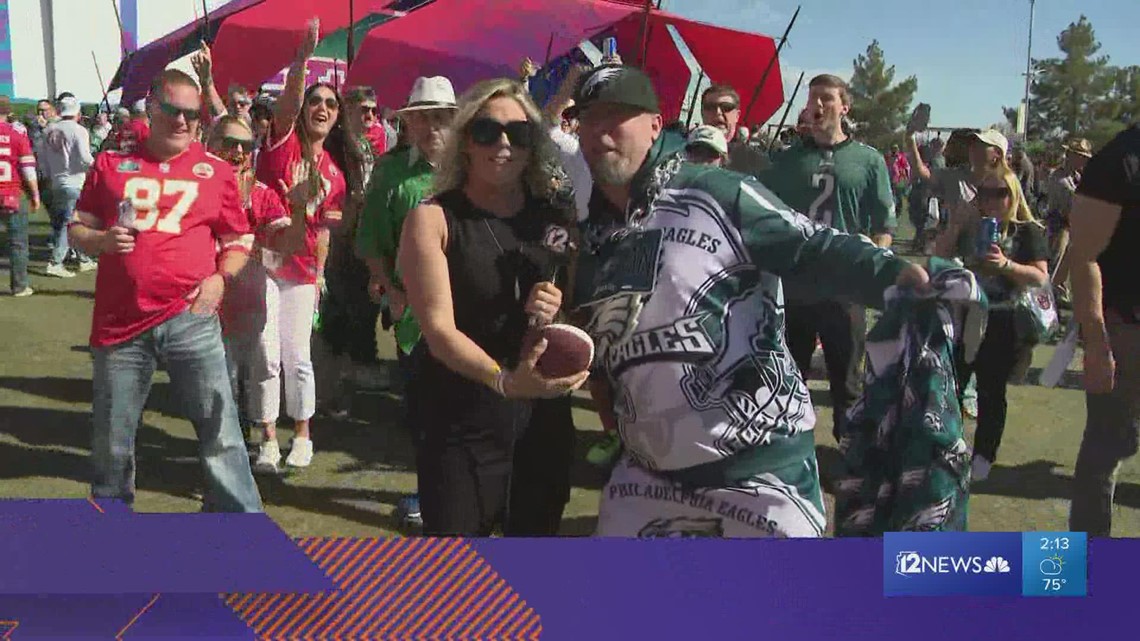 Chiefs and Eagles fans show out at Hance Park in Phoenix