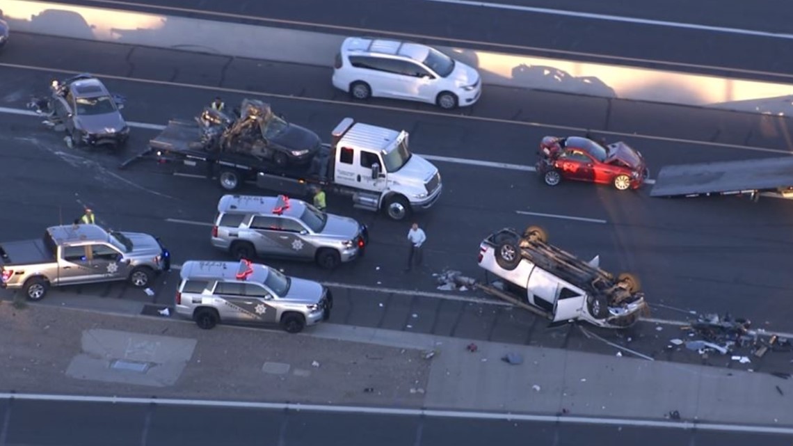 Loop 101 southbound at Thunderbird reopen after crash | 12news.com