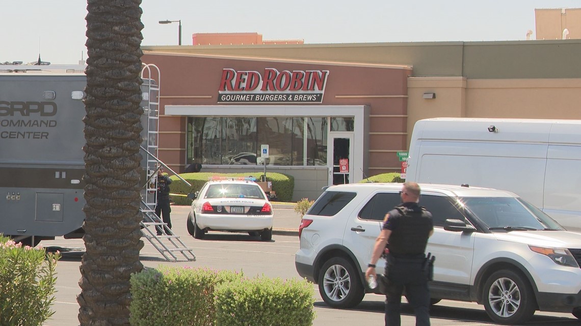 Mayat ditemukan di Red Robin di Scottsdale