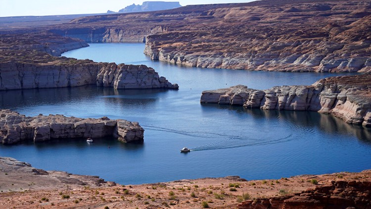 US to hold back Lake Powell water to protect hydropower