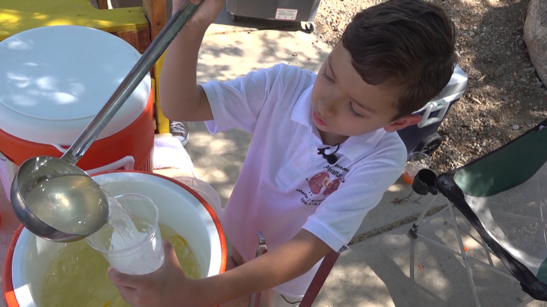 9-year-old Forest Gomez has opened a lemonade stand in north Phoenix and is raising money to help his dad, Jorge, get a kidney transplant.