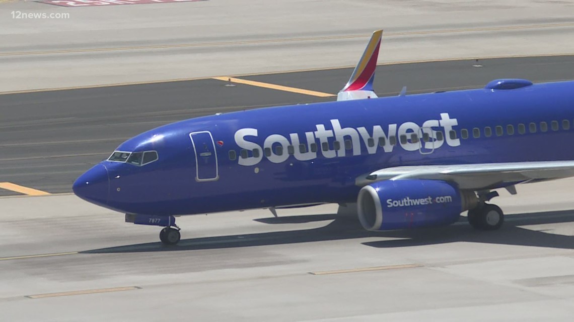 Southwest Airlines flight headed to Chicago from Phoenix returns to Sky Harbor - Vimarsana News