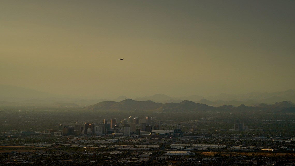 Weather for phoenix in november