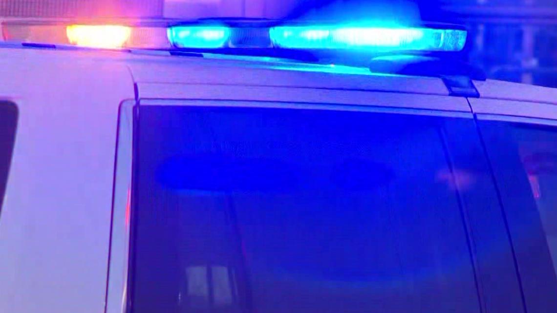 Maricopa County Sheriff's Office detention officer accused of attempting to meet a 15-year-old girl for sex