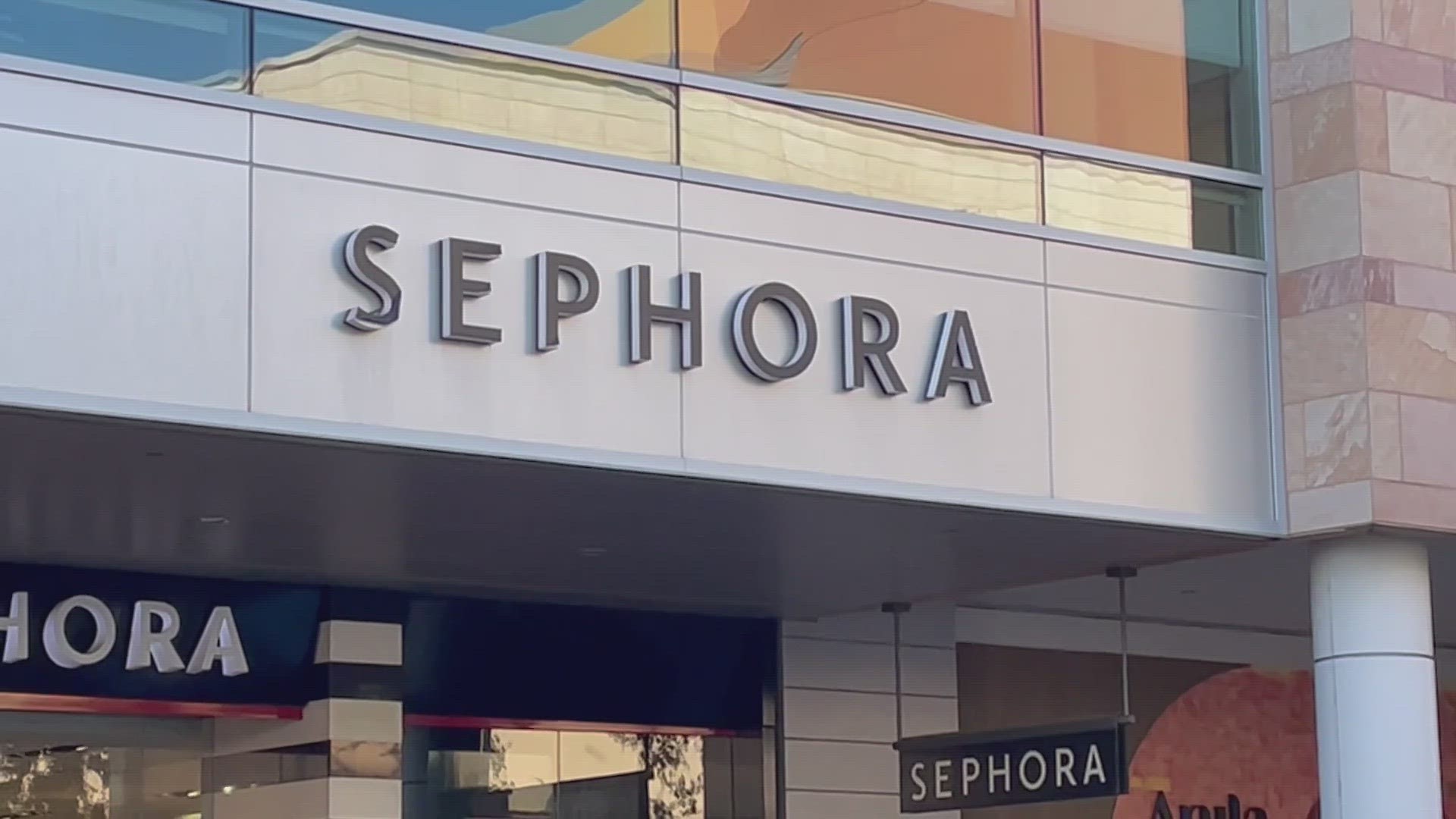 Sephora Store: Glendale, CA