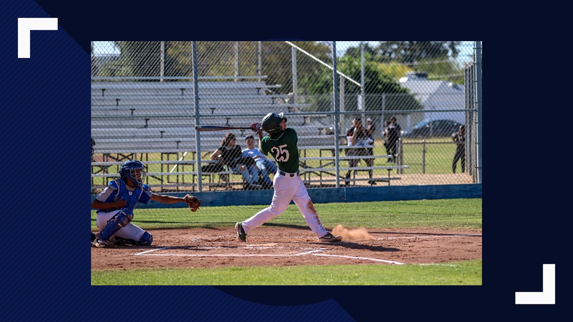 Ousted Arizona high school baseball coach Eric Kibler honored with