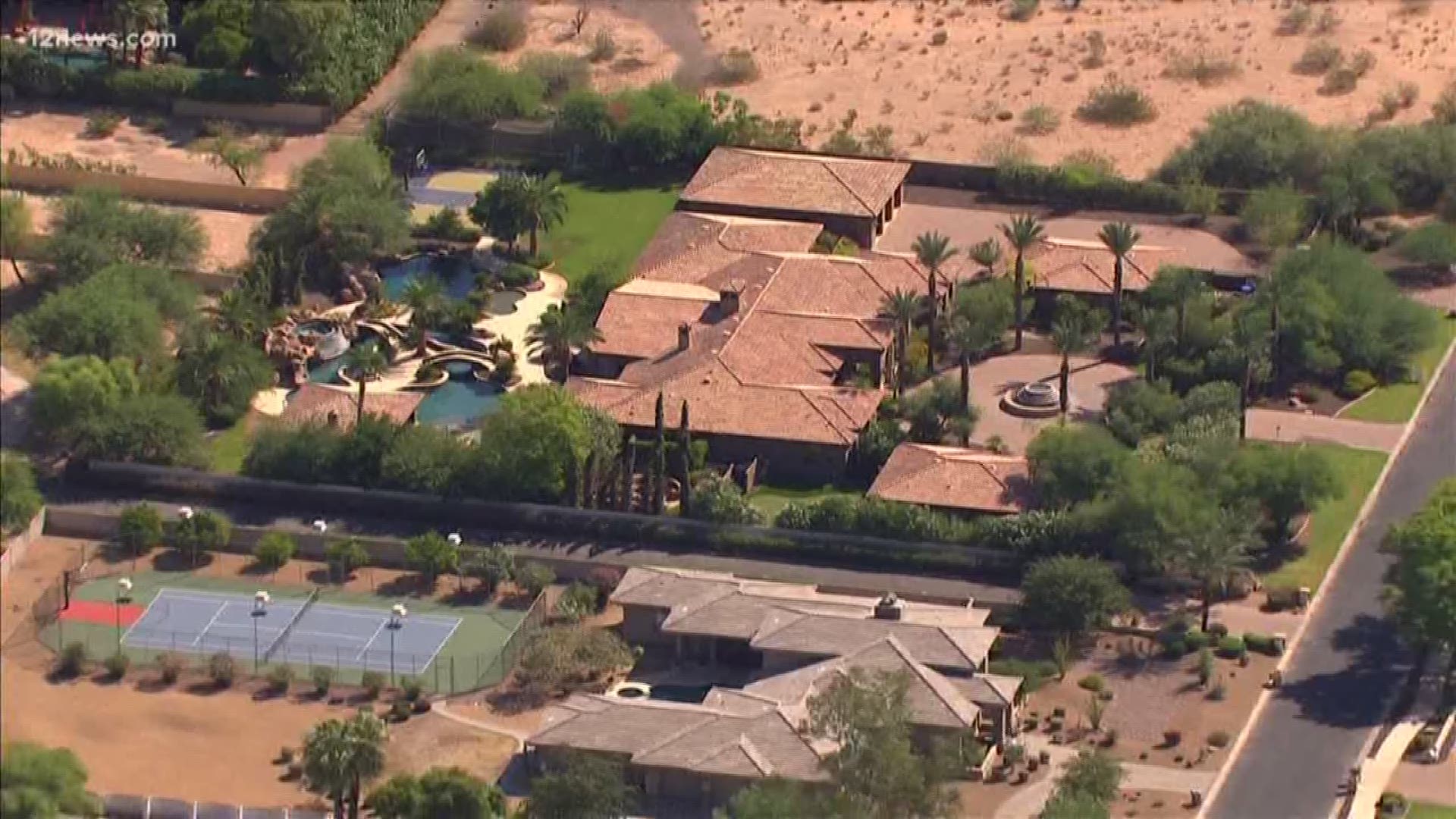 We're giving you a look at the incredible Valley home of Arizona Cardinals great Larry Fitzgerald.