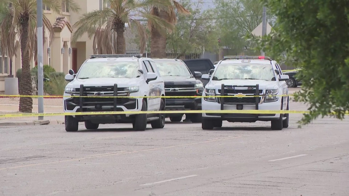 2 officers taken to hospital after shooting in central Phoenix