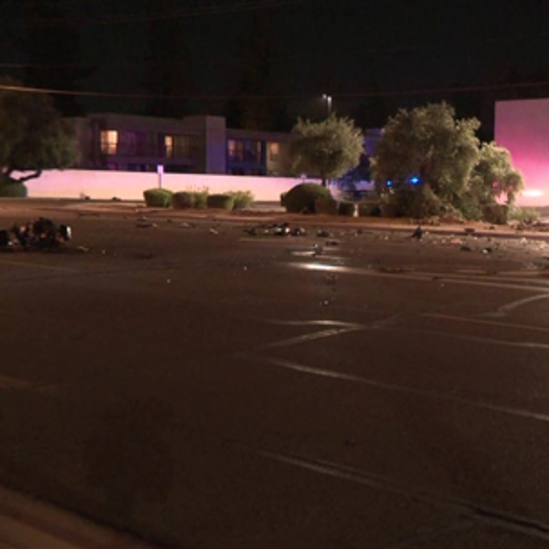 28-year-old killed in fiery car crash in north Phoenix | 12news.com
