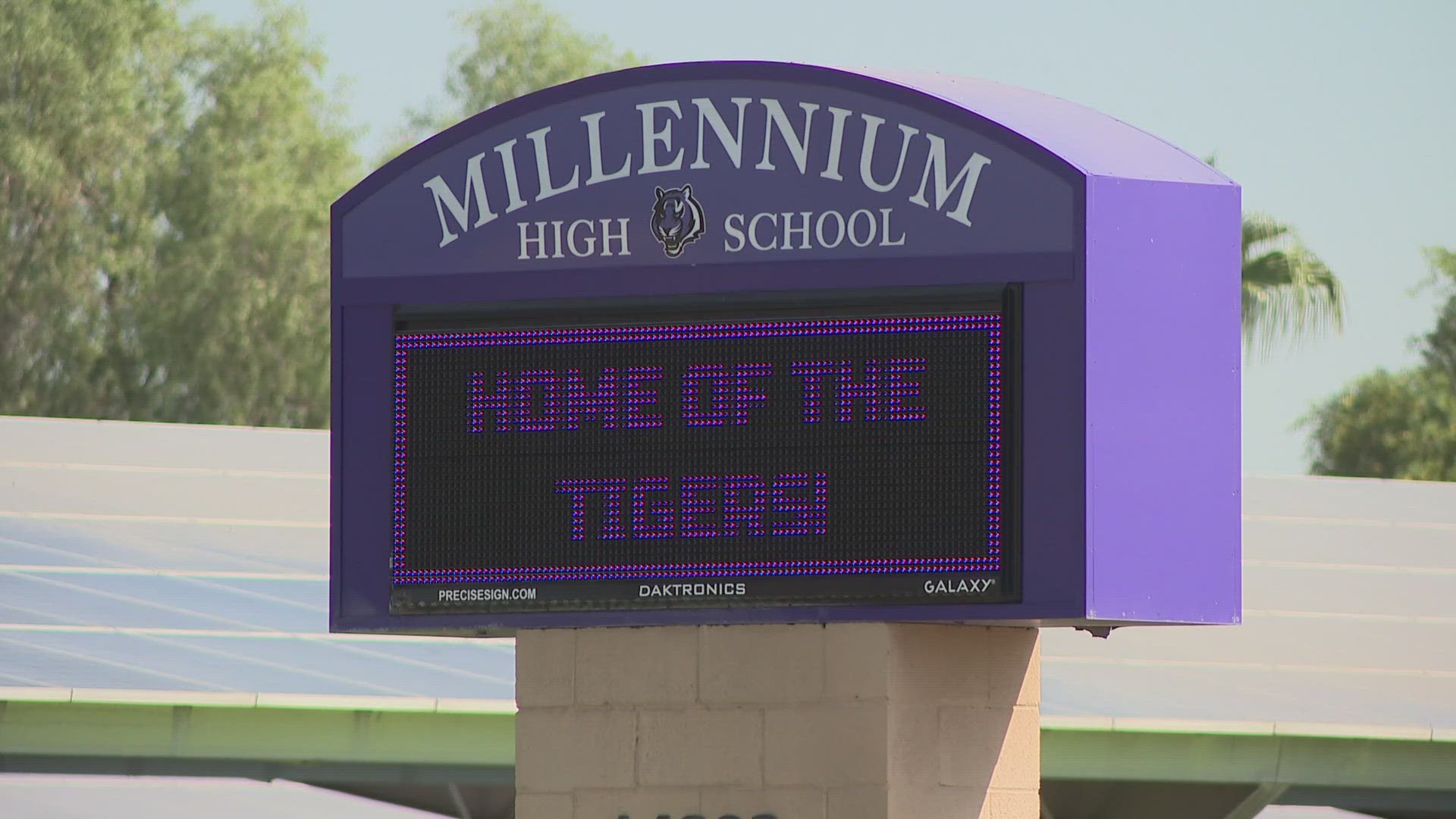 AZ Public High School Distributes Bibles at Assembly