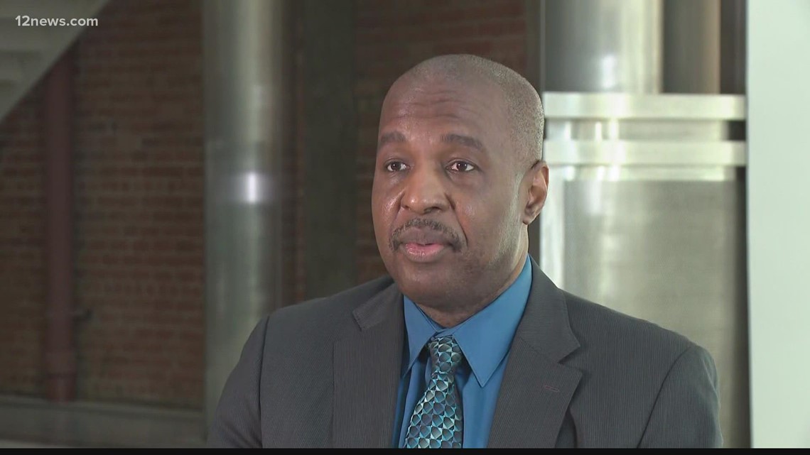 Phoenix's new police watchdog condemns use of force on teen girl - Vimarsana News