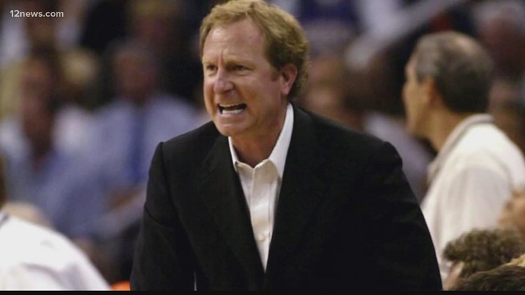 Robert Sarver's wife sent former Suns employees 'threatening' messages, report says