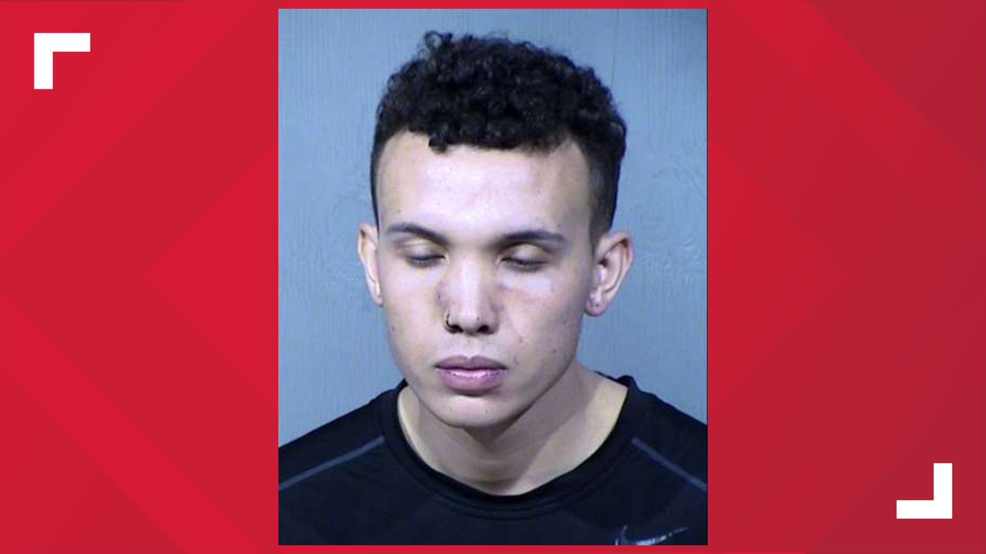 Man allegedly chokes officer using handcuffs in Chandler courthouse