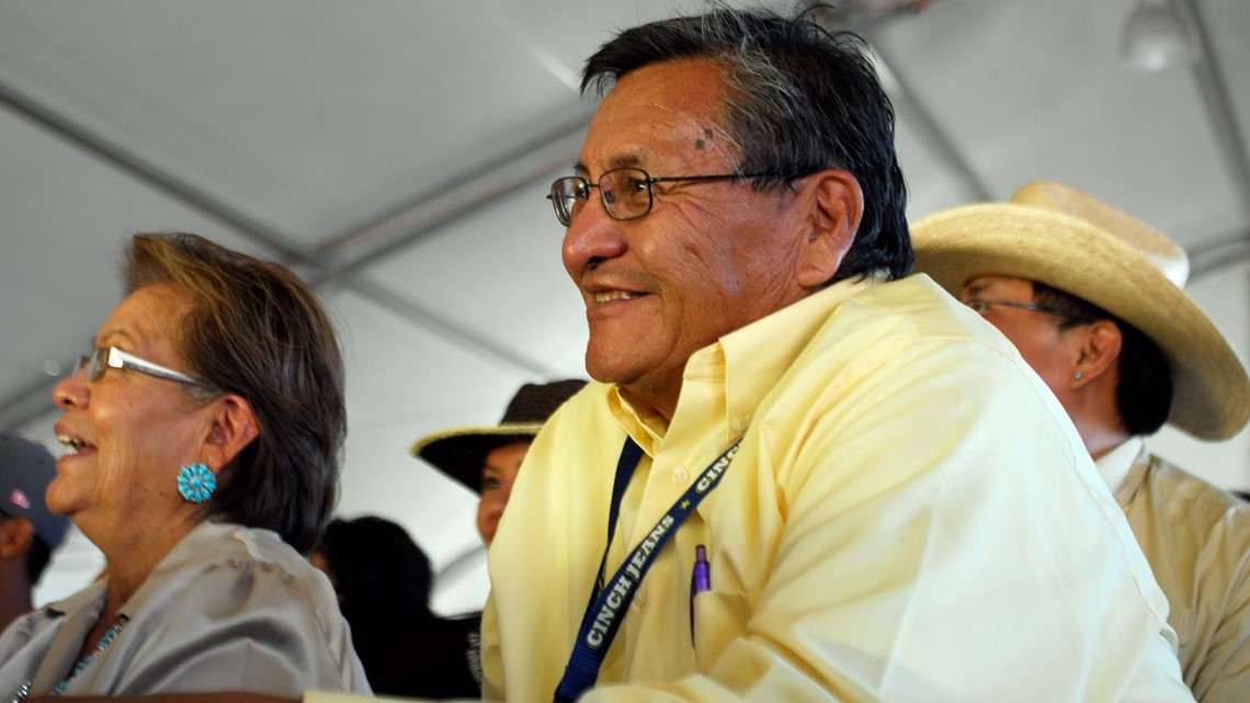 Mantan Presiden Bangsa Navajo Ben Shelly meninggal pada usia 75 tahun