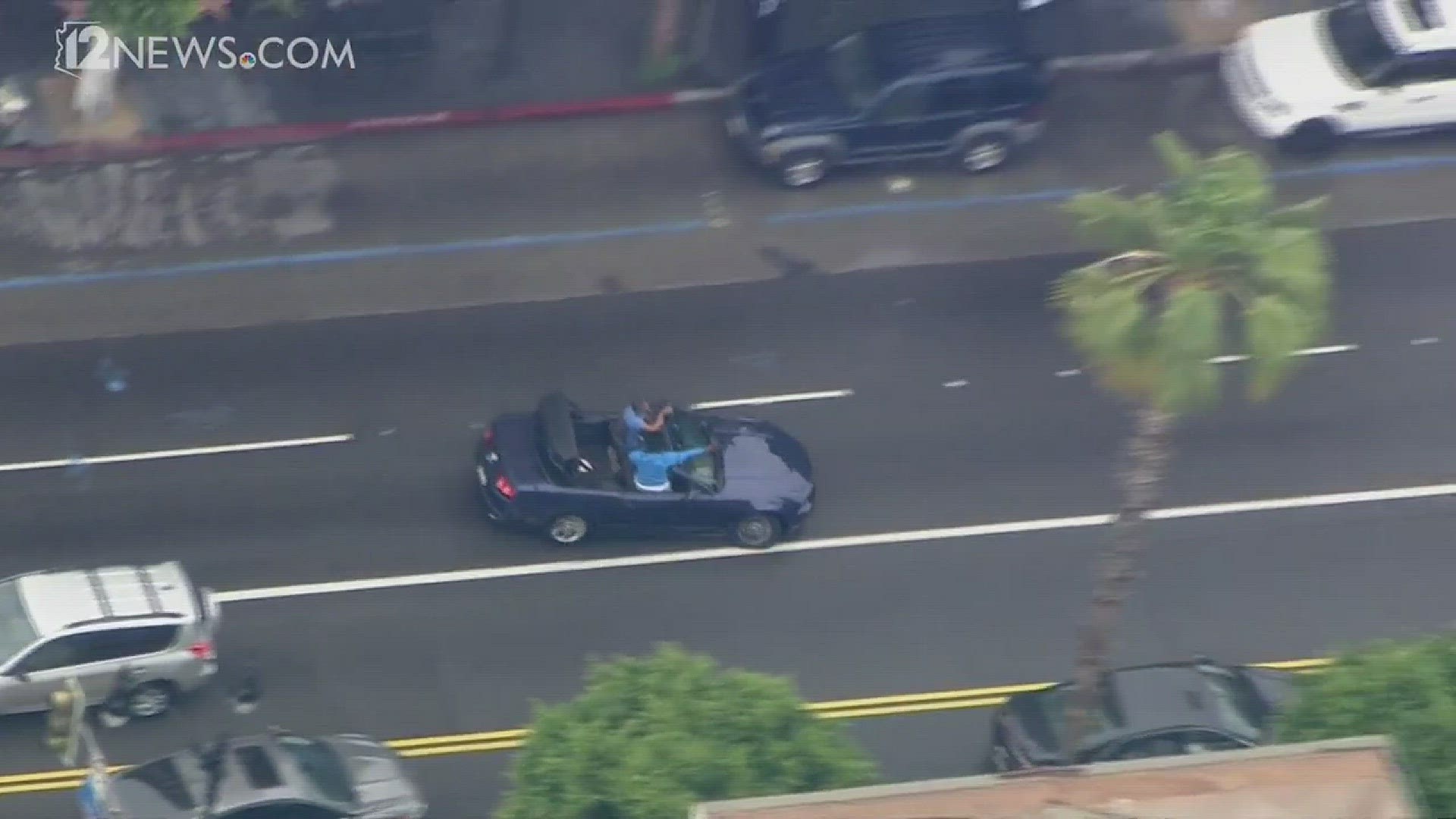 highlights of police chase through California road ending with suspects surrendering