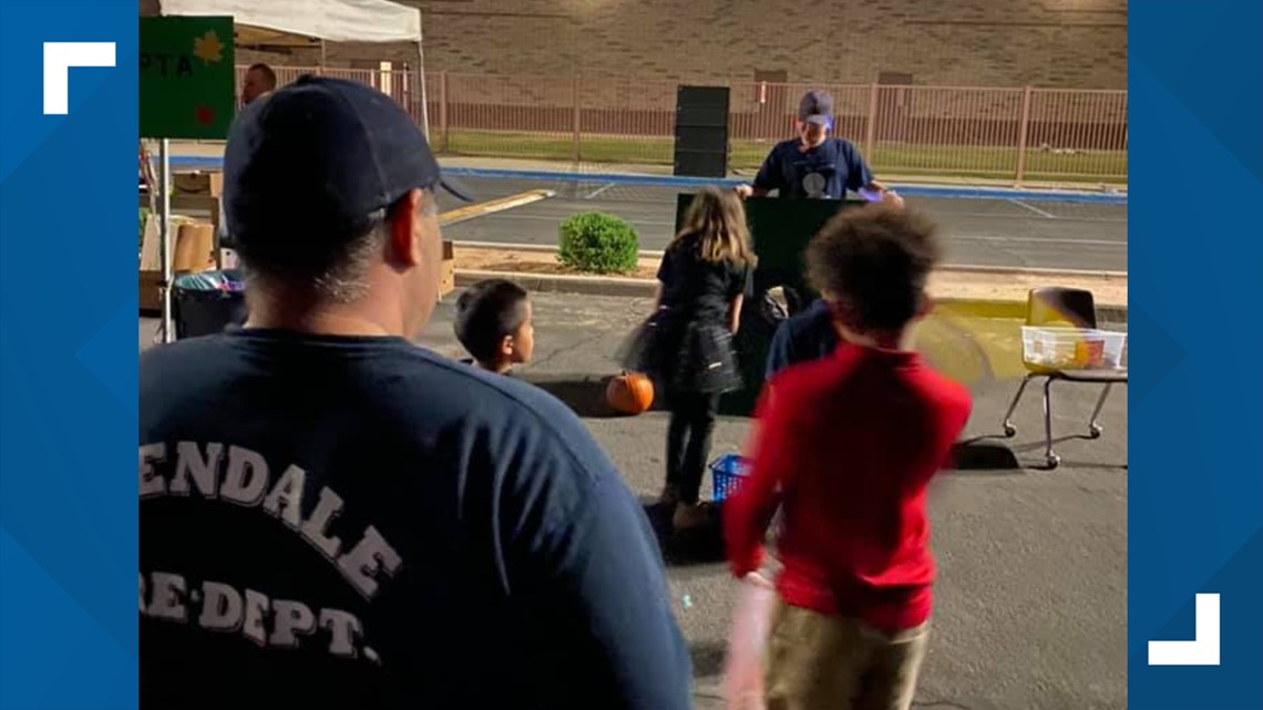 Glendale firefighters give trickortreating kids a ride to event