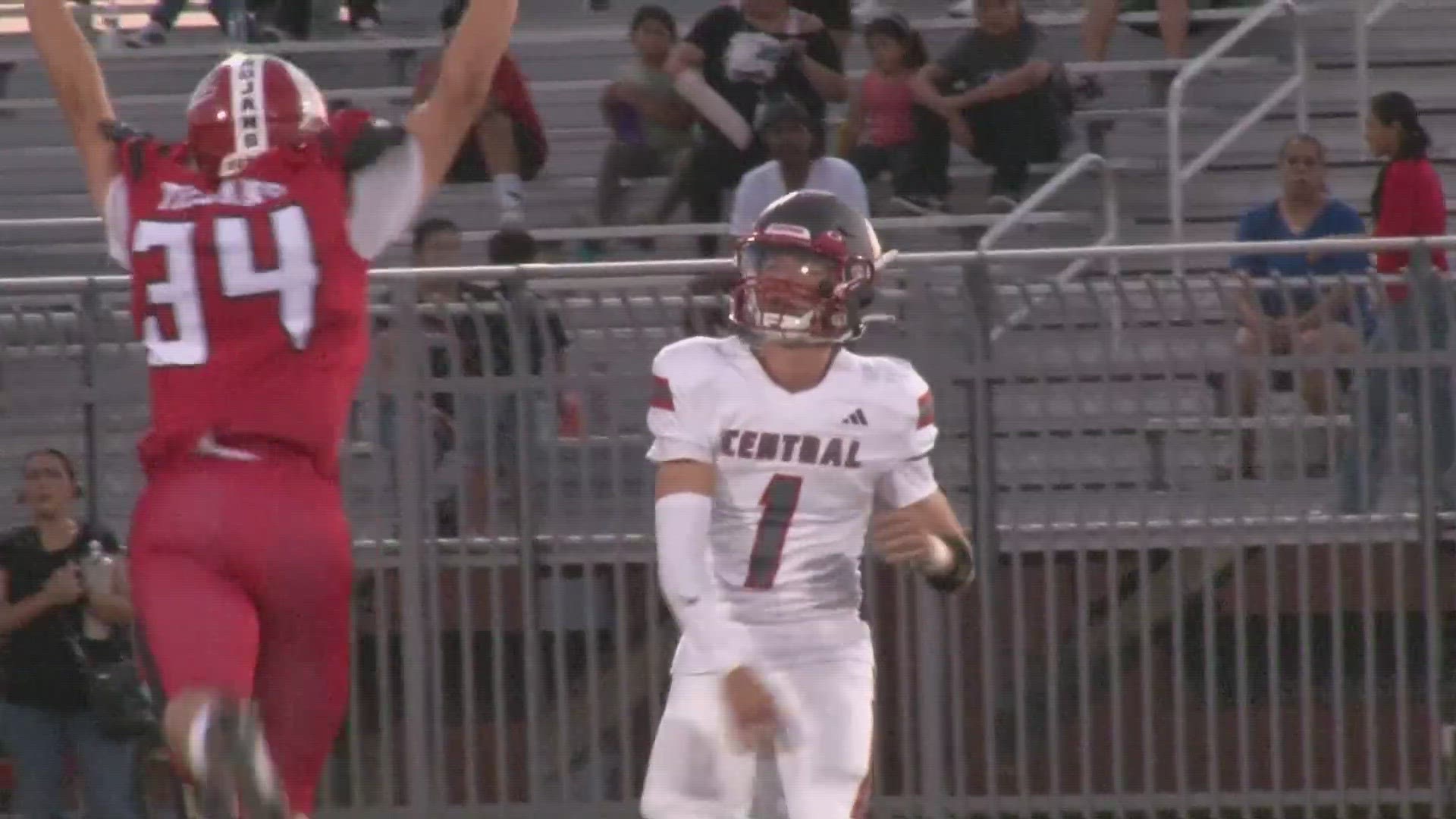 Central defeats Paradise Valley, 61-21