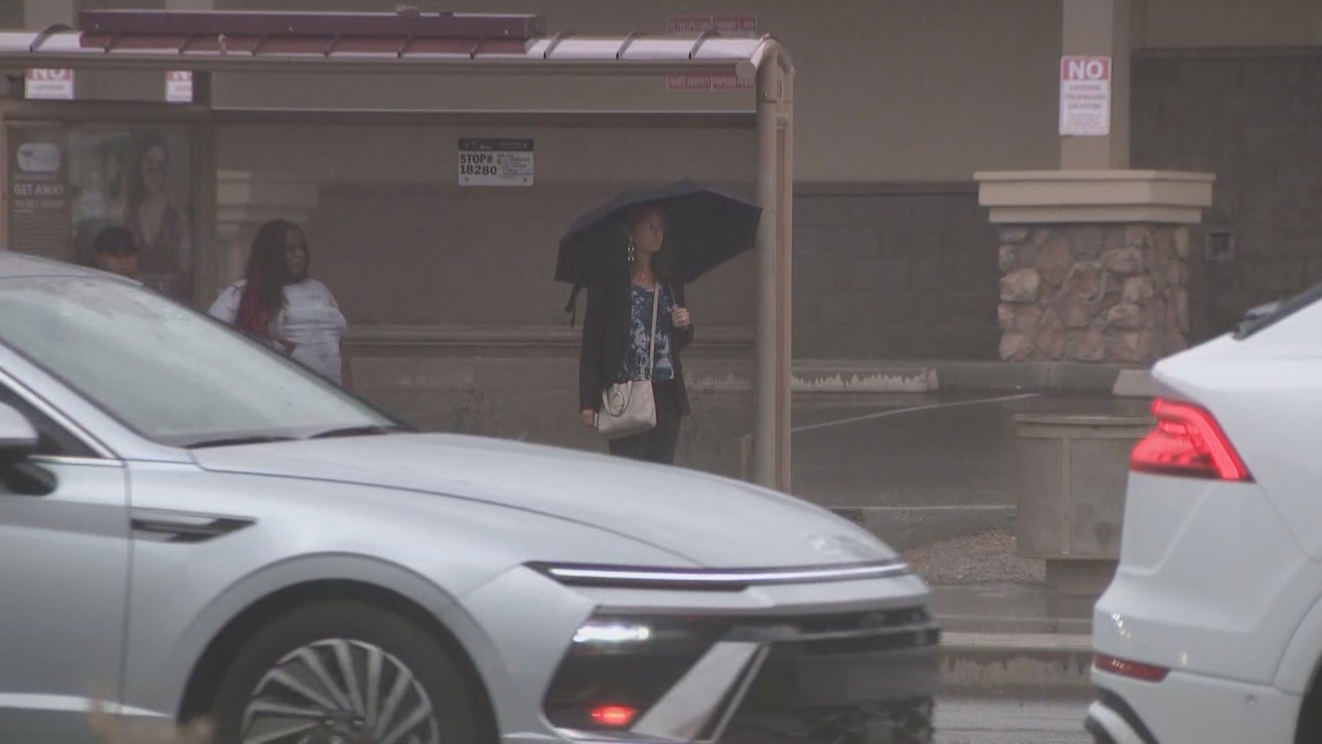 Rain, cooler temps make their way across Arizona Monday