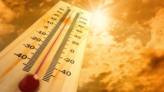 Phoenix hits 100 straight days above 100 degrees, NWS says | 12news.com