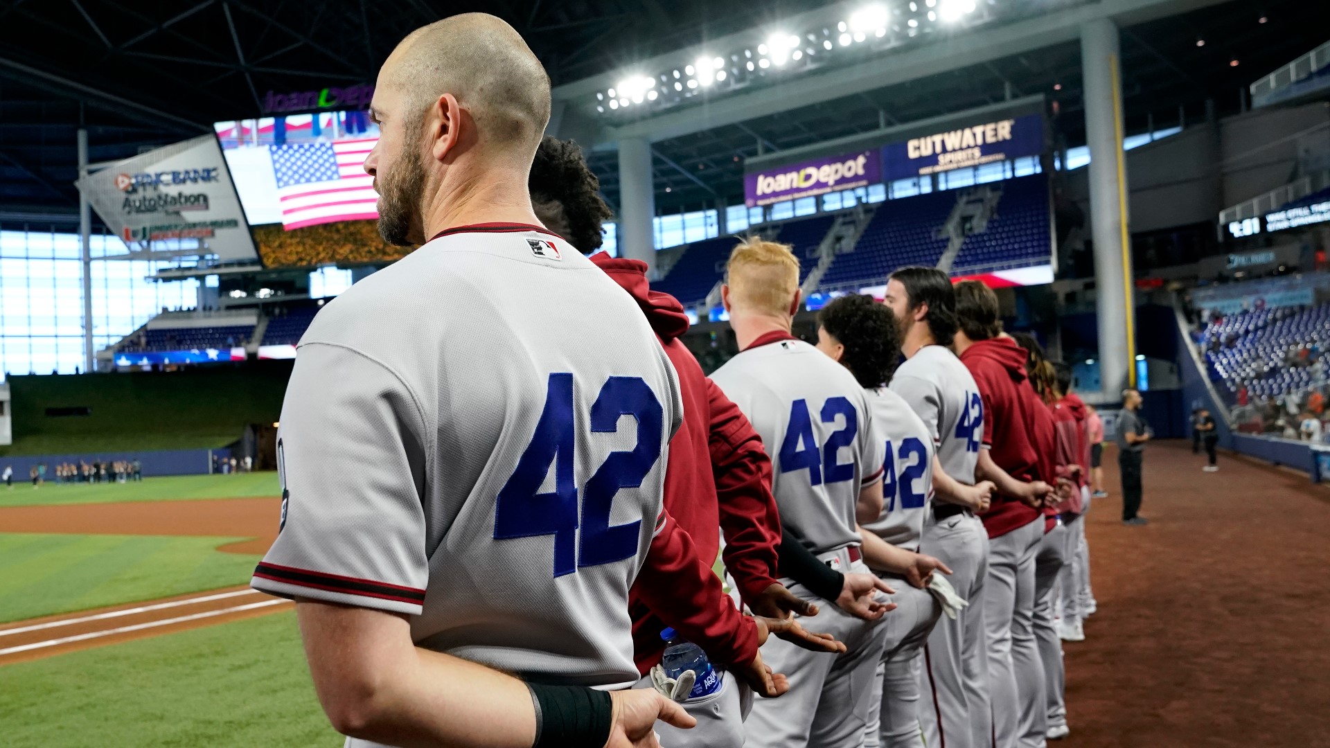 Why will all MLB players wear 42 on Monday? | 12news.com