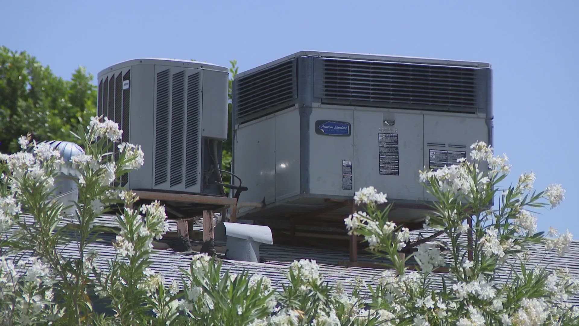 Community advocates serving renters and homeowners in the Valley share helpful tips on ways to remain cool during the hot summer months.