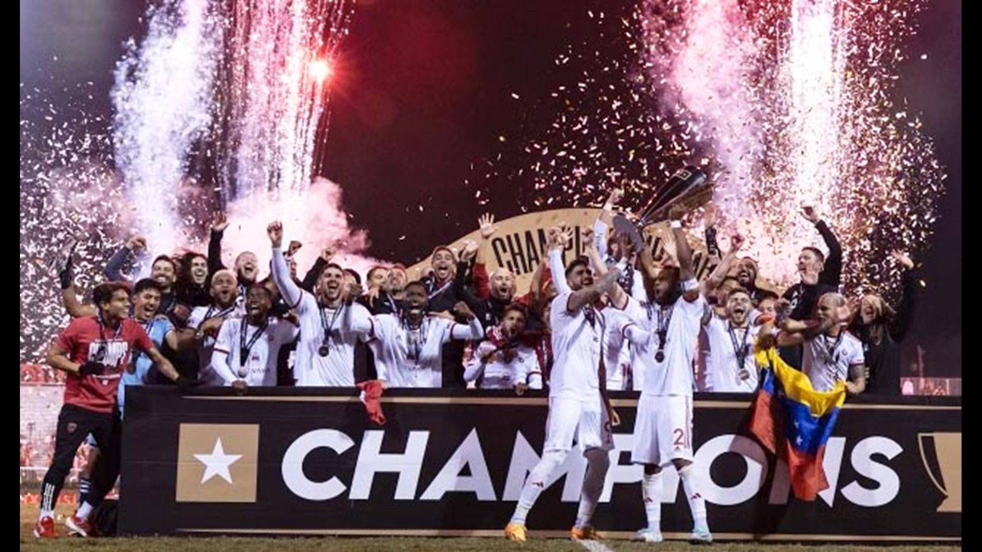 Phoenix Rising FC beat the Charleston Battery, 3-2 in kicks, on Sunday securing their spot at the top of the United Soccer League.