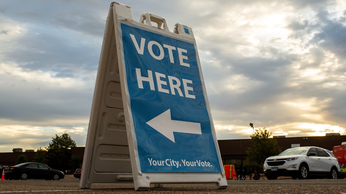 Berikut adalah tenggat waktu pemungutan suara awal Arizona untuk pemilihan 2022
