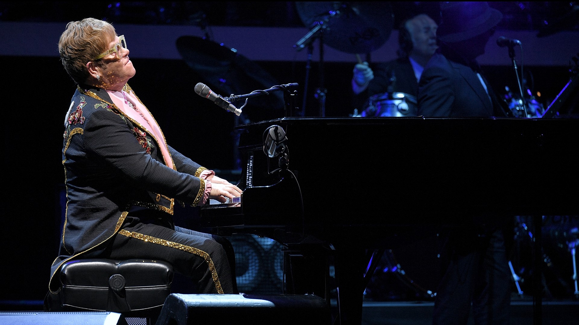 Elton John’s farewell concert in Phoenix What you need to know