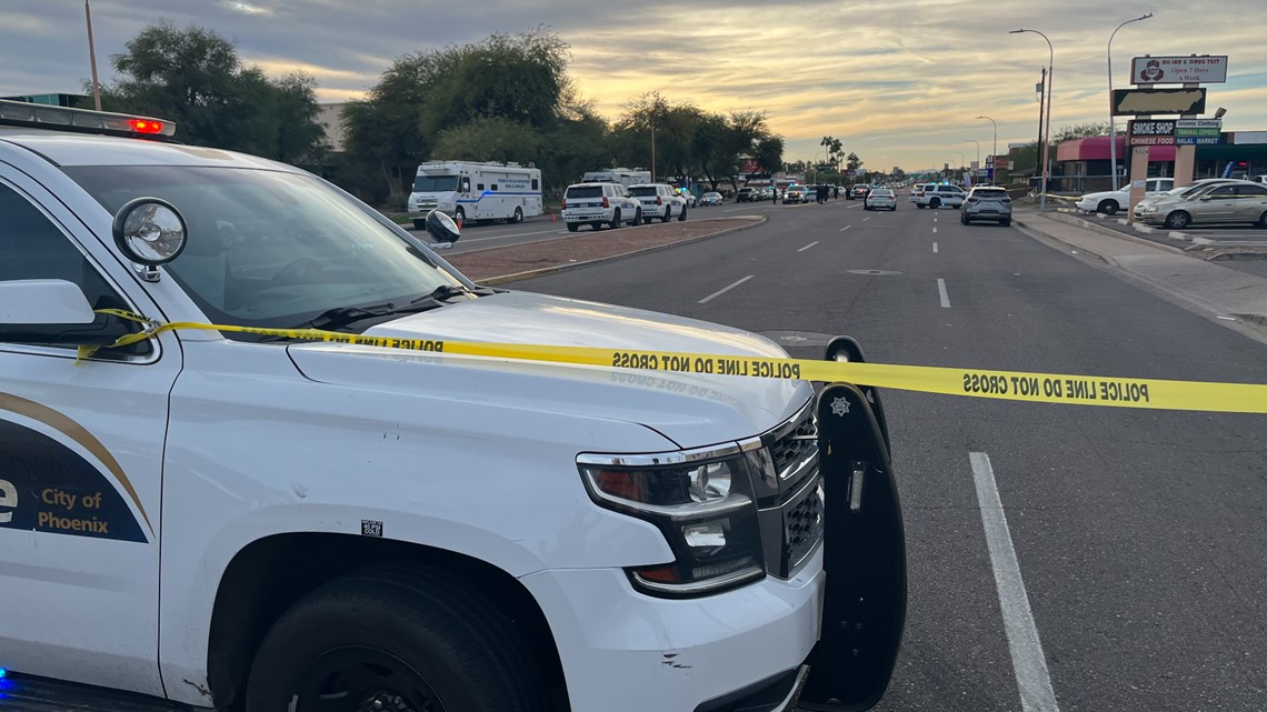 Stabbing Suspect Killed In Shooting With Phoenix Police Officers ...