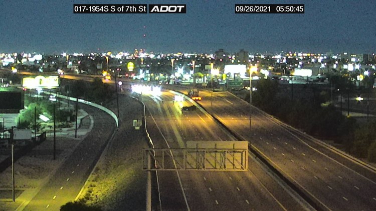 Crash On I 17 In Phoenix Kills One Person 12news