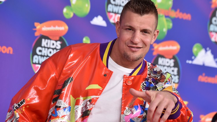 Rob Gronkowski FanDuel Sportsbook Super Bowl Kick of Destiny