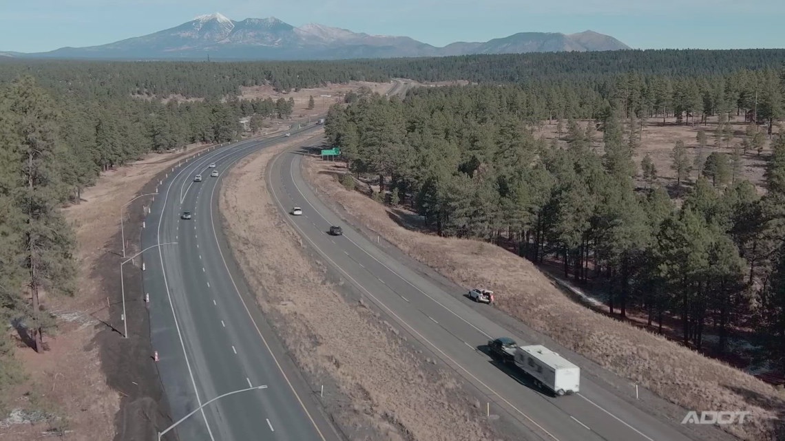 I-17 lane changes near Flagstaff slow traffic Monday | 12news.com