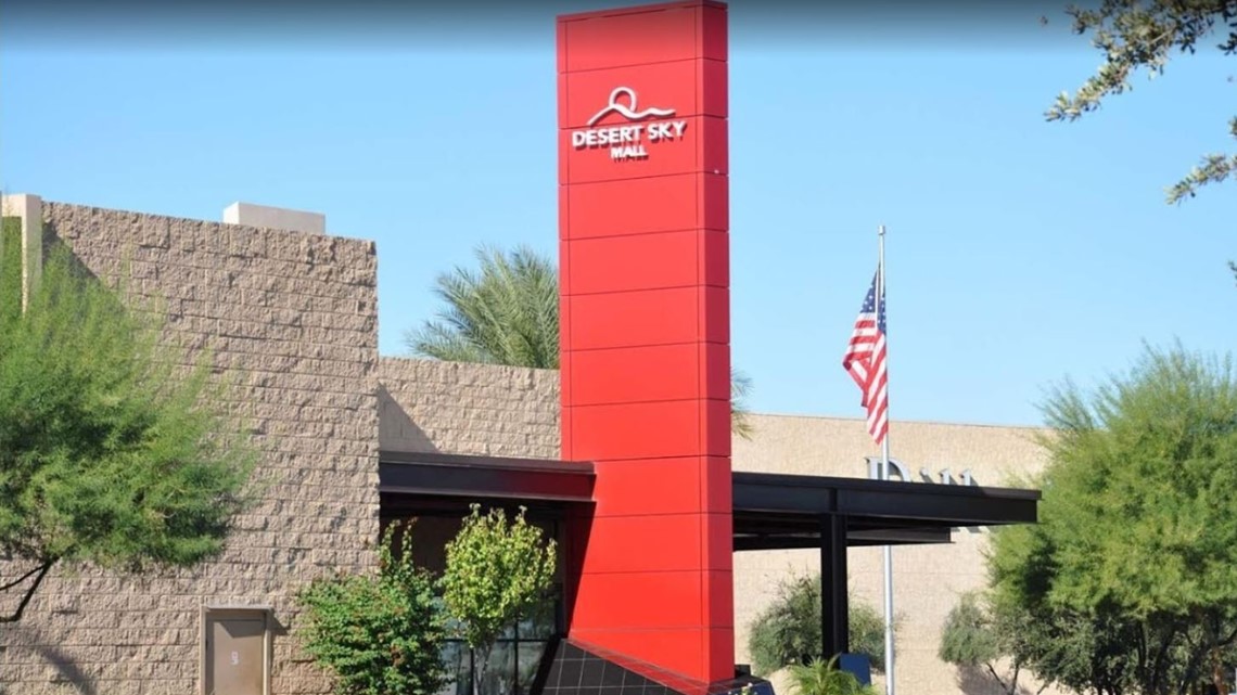El Capri owners buy vacant Sears at major Valley mall - Vimarsana News