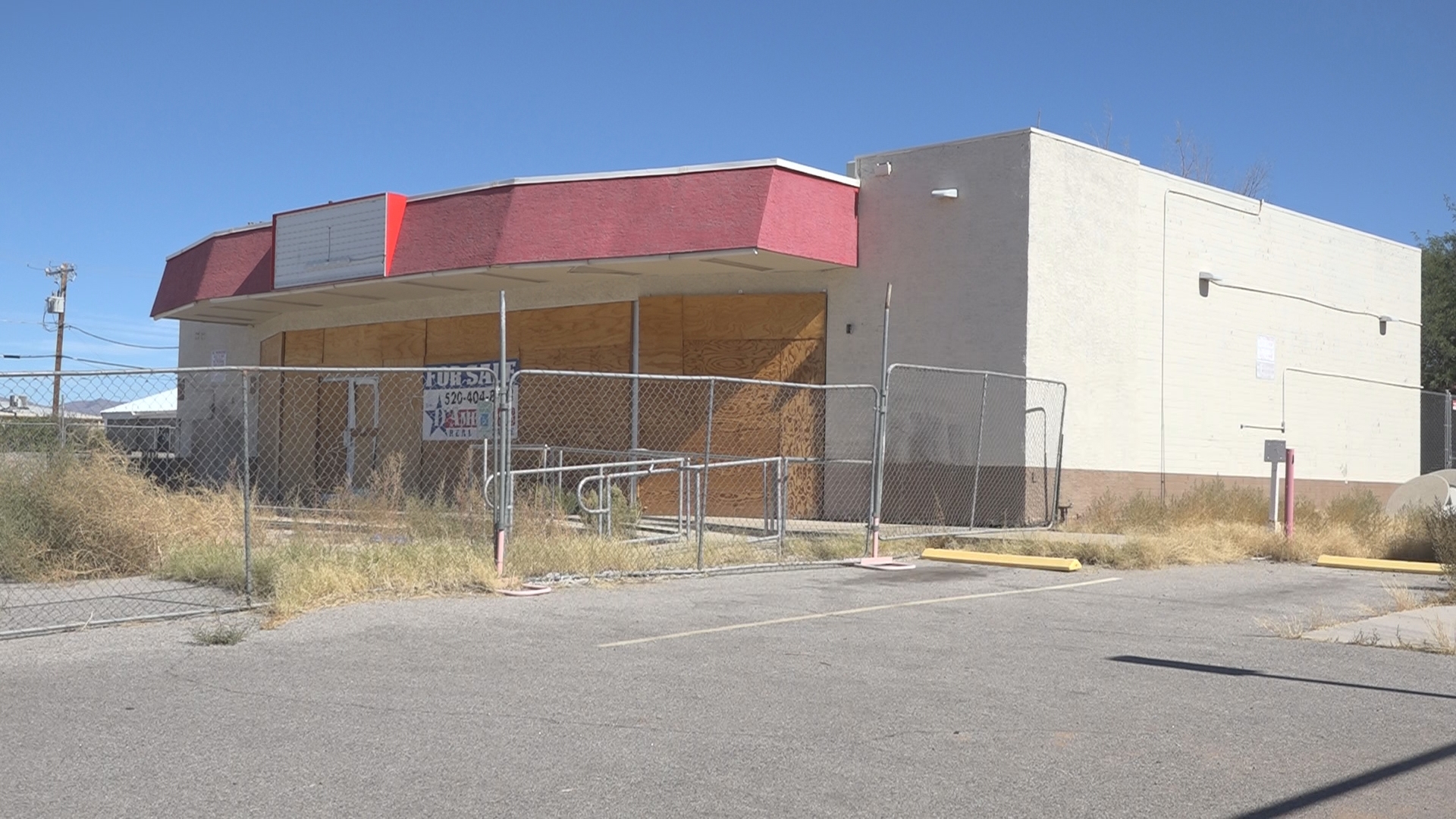 People have witnessed strange voices and doors that open without anyone there have been witnessed at the town's former Circle K.