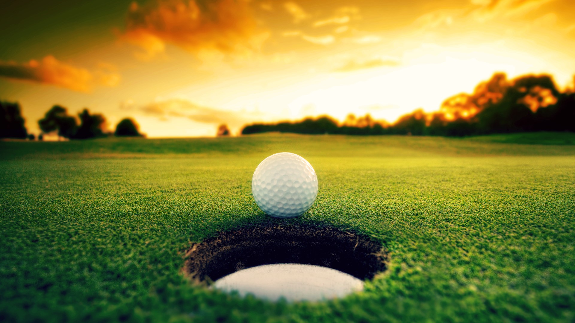 Por segundo año, el Consulado General de México en Phoenix lleva a cabo un torneo de golf para recaudar fondos para beneficiar a los mexicanos en el exterior.