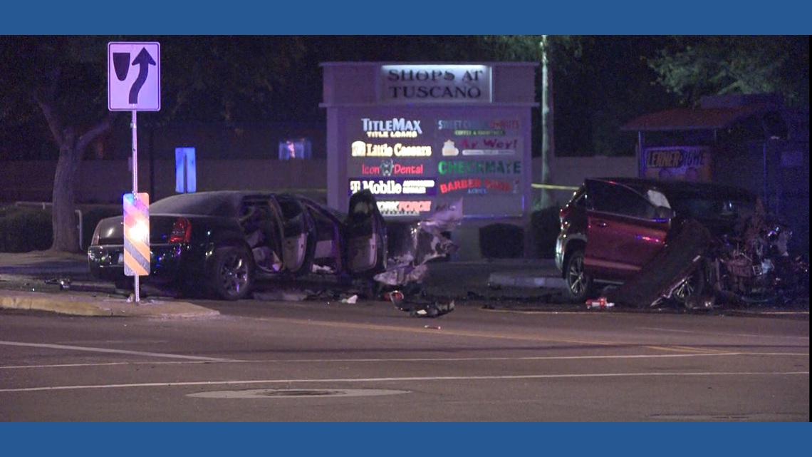 Police: 2 dead after driver flees traffic stop in Phoenix, hits another ...