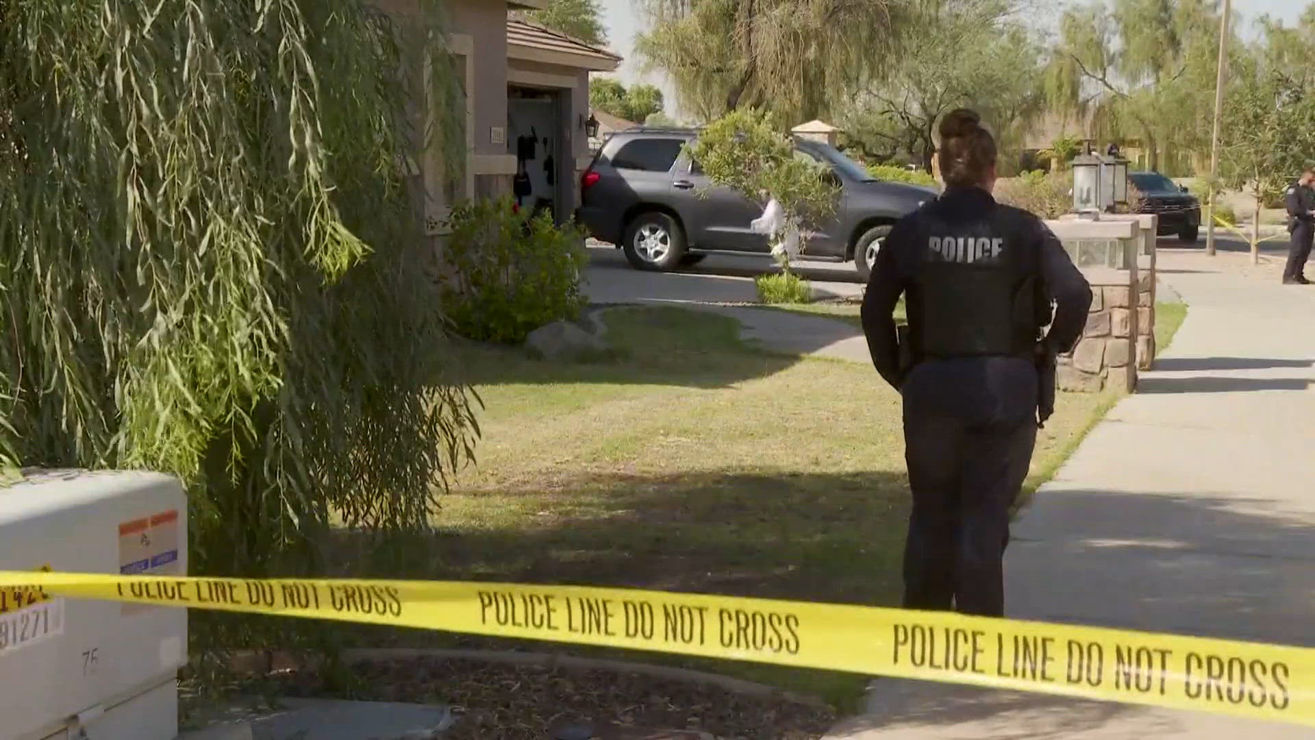 Queen Creek 4-year-old dies after being hit by car in driveway | 12news.com